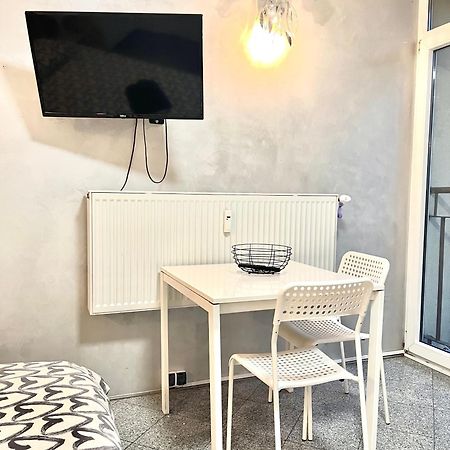 Apartament Bezagenta Oldtown2 Close To Metro Warszawa Zewnętrze zdjęcie